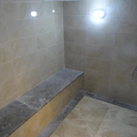 Apartman Sulduz & *